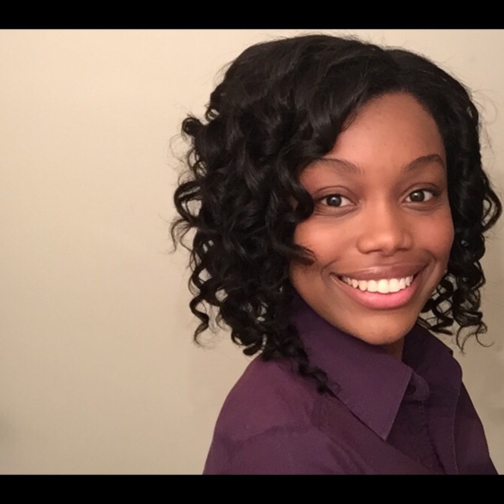 Meet your Posher, Ayanna